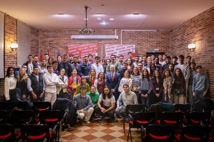 581393524_18516263371066820_8239362805343124955_n